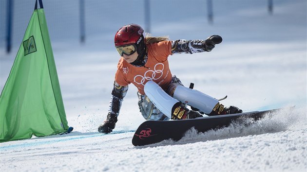 Ester Ledeck pi svm ternm snowboardovm trninku. (20. nora 2018)