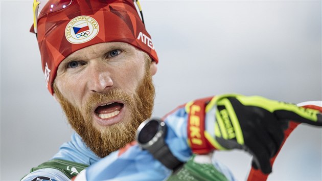esk biatlonista Michal lesinger ve tafetovm zvod na 4x7,5 kilometru v olympijskm stedisku Alpensia. (22. nora 2018)