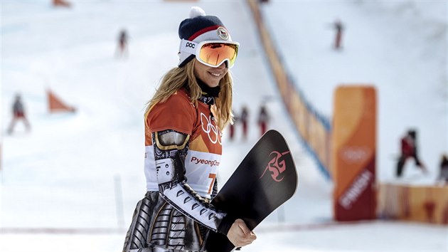 RADOST. esk snowboardistka Ester Ledeck zvtzila v olympijskm paralelnm...