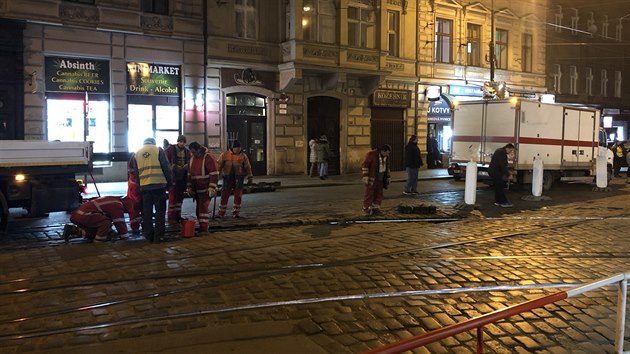 Oprava kolejí ve Spálené ulici v Praze