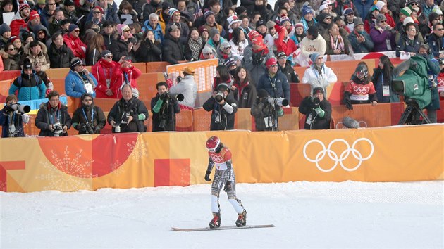 Ester Ledeck po kvalifikan jzd paralelnho obho slalomu na olympijskch...