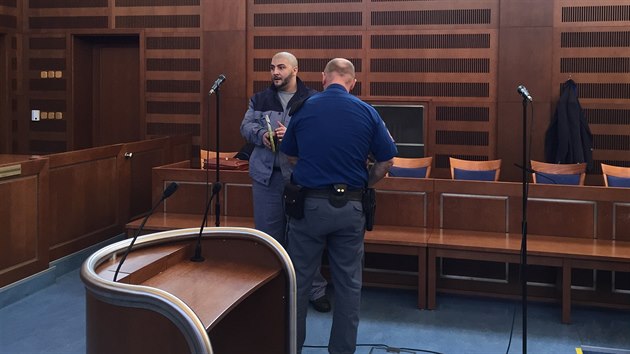 Robert Lakato u Krajskho soudu v Hradci Krlov (27.2.2018).