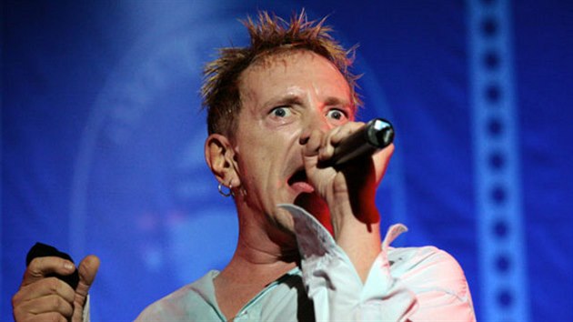 John Lydon v koncertnmu filmu Sex Pistols: Anglie tu bude navdy