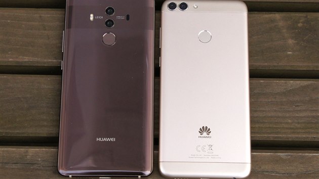 Huawei Mate 10 Pro a Huawei P Smart