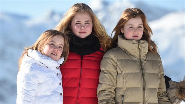 Nizozemsk princezna Ariane, korunn princezna Catharina-Amalia a princezna Alexia (Lech am Arlberg, 26. nora 2018)