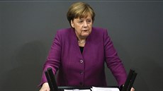 Nmecká kancléka Angela Merkelová pi projevu v Bundestagu (22. února 2018)