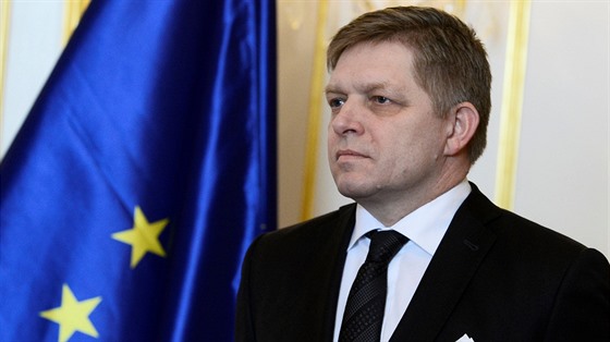 Slovenský premiér Robert Fico po setkání s prezidentem Andrejem Kiskou (9....