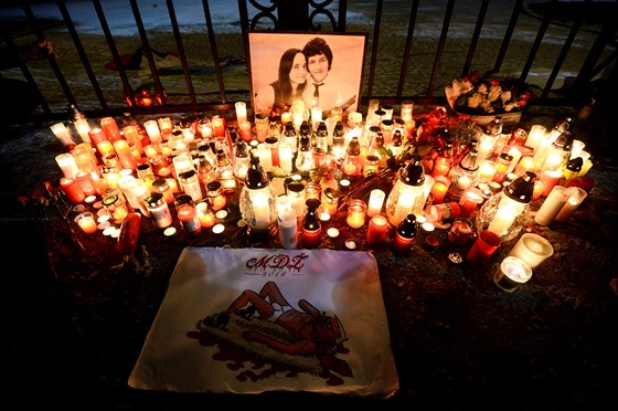 Svíčky za zavražděného novináře Kuciaka