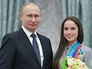 Ruský prezident Vladimir Putin se v Kremlu setkal s úspnými olympioniky. Na...