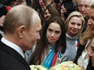 Ruský prezident Vladimir Putin se v Kremlu setkal s úspnými olympioniky. (28....
