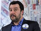 éf Ligy Severu Matteo Salvini na tiskové konferenci v ím (22. bezna 2018)