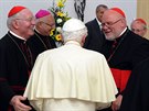 Kardinál Marx pi setkání s papeem Benediktem XVI..
