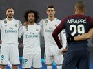 Fotbalisté Realu Madrid a Paris St. Germain uctili ped zápasem Ligy mistr...