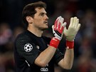 Zkuený branká Porta Iker Casillas pi utkání Ligy mistr s Liverpoolem.