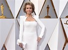 Jane Fondová elegance nikdy nechybí. Na Oscary 2018 dorazila v modelu znaky...