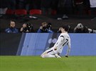 Korejský záloník Son Heung-min z Tottenhamu slaví gól do sít Juventusu v...