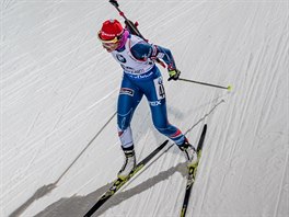 Česká biatlonistka Veronika Vítková na trati sprintu v Kontiolahti.