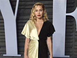 Miley Cyrusová na party Vanity Fair po Oscarech (Los Angeles, 4. bezna 2018)