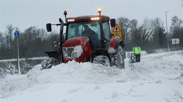 Boue Emma psob problmy na silnicch po cel Velk Britnii (1. bezna 2018)