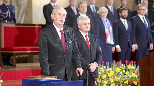Prezident Miloš Zeman skládá slib na slavnostní inauguraci ve Vladislavském sále Pražského hradu. (8. března 2018)
