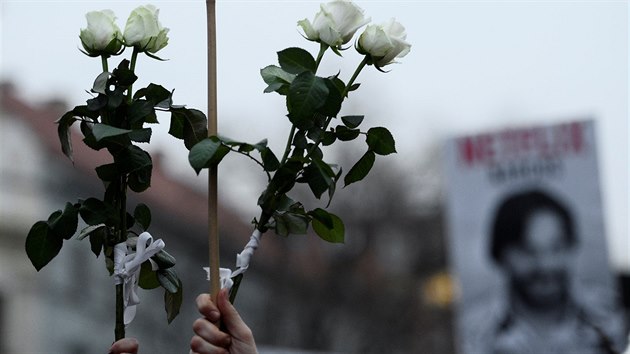 Lid v Bratislav demonstrovali proti vld a dali nezvisl proeten vrady novine Jna Kuciaka a jeho snoubenky. (9. bezna 2018)
