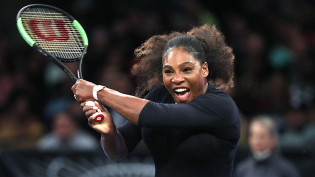 Serena Williamsov pi exhibici v Madison Square Garden.