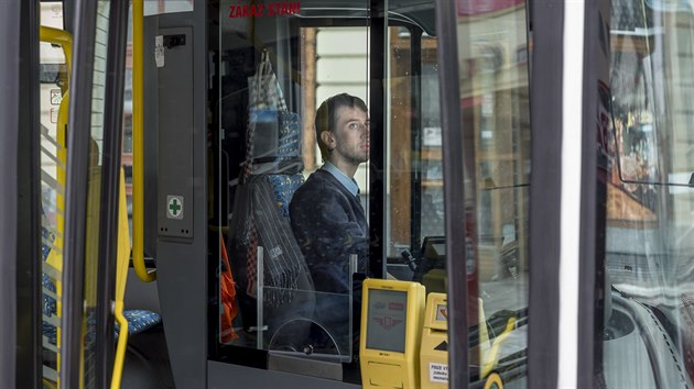 Nov bude trolejbus zajdt do Ohrazenic a k Zmeku.