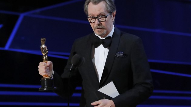 Role Winstona Churchilla ve filmu Nejtěžší hodina vynesla Garymu Oldmanovi Oscara (5. března 2018).