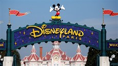 Disneyland v Paíi je nejnavtvovanjím tematickým parkem v Evrop. Od roku...