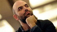 Italský noviná a spisovatel Roberto Saviano. (28. íjna 2017)