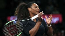 Serena Williamsová pi exhibici v Madison Square Garden.
