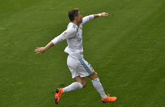 Cristiano Ronaldo (Real Madrid) oslavuje vstelený gól.