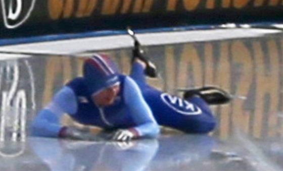 Sverre Lunde Pedersen upadl na trati 10 000 metr, piel tím o zlato z...