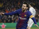 GÓL ÍSLO 100. Lionel Messi (Barcelona) slaví svj stý gól v Lize mistr. V...