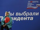Ruská ena v moskevské volební místnosti. (18.03.2018)