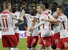 Fotbalisté Lipska se radují z gólu na hiti Zenitu Petrohrad v osmifinálové...