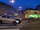 V Praze dolo k nehod se zranním, na míst jsou záchranái
