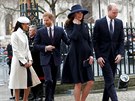 Meghan Markle, princ Harry, vévodkyn Kate a princ William picházejí na...