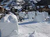 Ledové sochy v horském stedisku Valloire ve Francii.