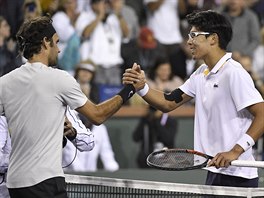 vcarsk tenista Roger Federer se po tvrtfinlovm duelu zdrav se svm...