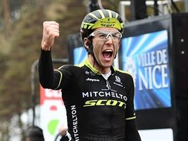 Simon Yates triumfuje v sedm etap Pa-Nice.