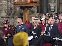 Britská královská rodina na bohoslužbě u příležitosti Dne Britského...
