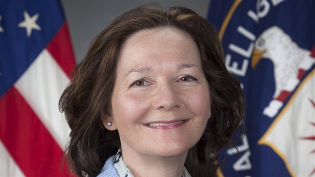 Gina Haspelová je první ženou v čele CIA (13. března 2018)