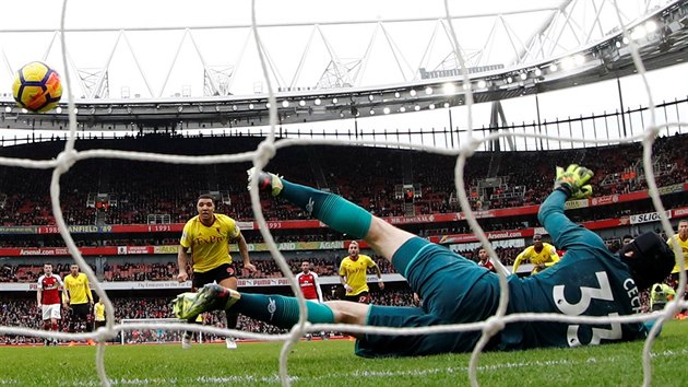 Petr ech vychytal prvn penaltu v dresu Arsenalu.