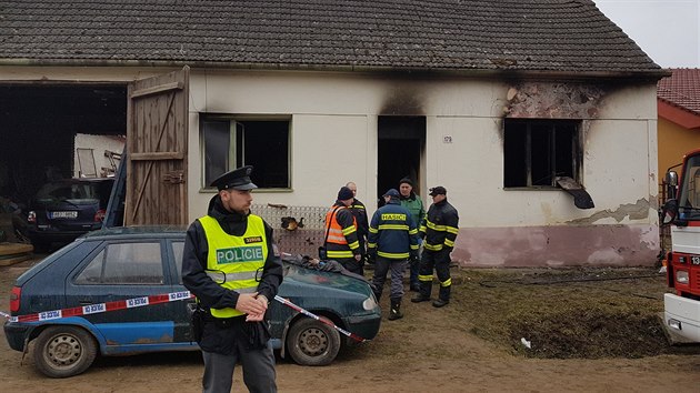 Dům v Oleksovicích na Znojemsku, ve kterém v pondělí ráno při požáru zemřely tři děti. (12.3.2018)