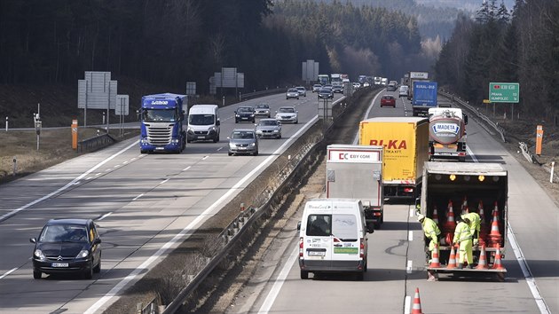 Na dálnici D1 začaly 15. března 2018 dvouleté opravy mezi Humpolcem na 90. kilometru a Větrným Jeníkovem na 104. kilometru.