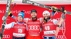 První tři nejrychlejší lyžaři superobřího slalomu v Kvitfjellu (zleva) stříbrný...