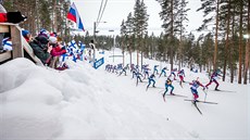 Hromadný závod biatlonist v Kontiolahti.