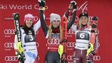 STUPN VÍTZ. Slalom SP v Ofterschwangu ovládla Mikaela Shiffrinová...