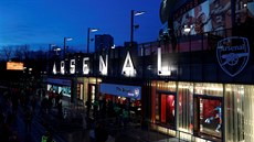 Stadion Arsenalu ped odvetným zápasem osmifinále Evropské ligy proti AC Milán.